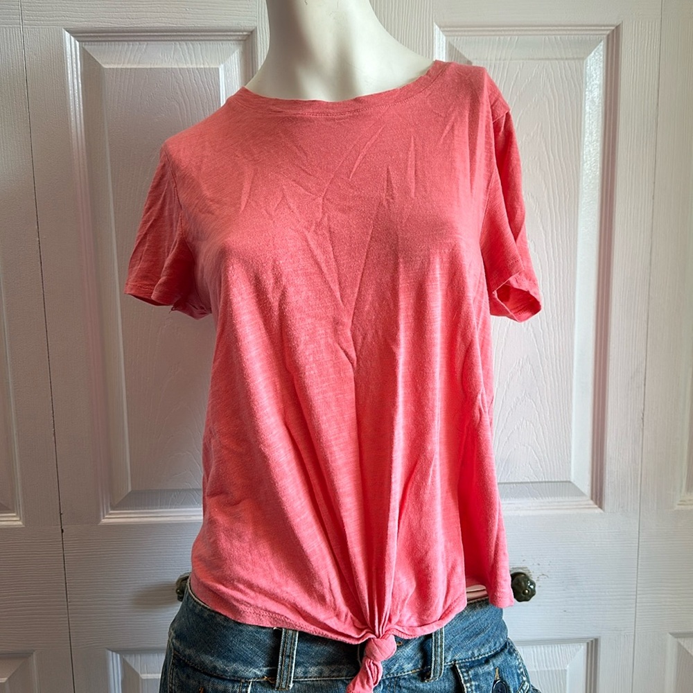 ladies, social standard by sanctuary T-shirt, size L. Create a bundle and save!